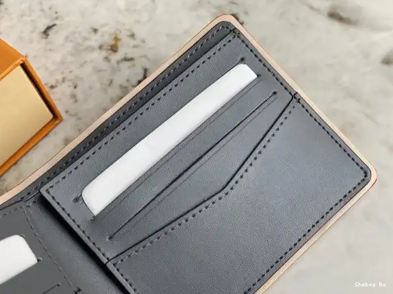 VUITTON LOUIS SLENDER WALLET 0529